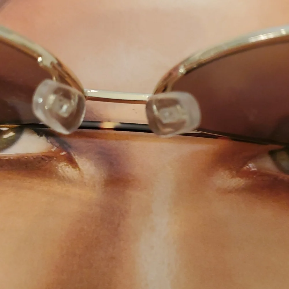 Aviator sunglasses gold and tortoises frame worn one time